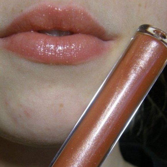 ESTEE LAUDER Lip Gloss - BRAND NEW BOX - Picture 6 of 7